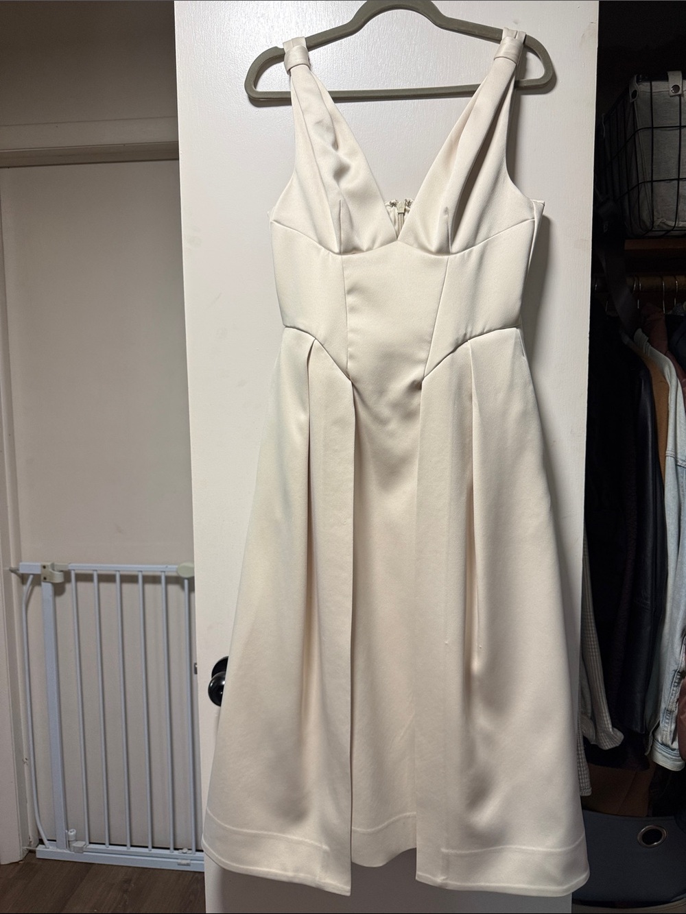 House of CB Cream V-Neck Midi Dress